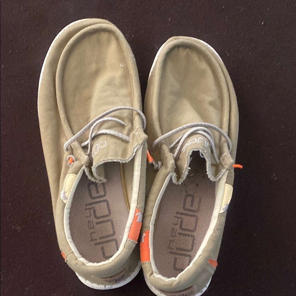 Hey Dude Tan Boat Shoes